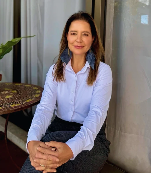 Dra. Christiane Alves Ferreira